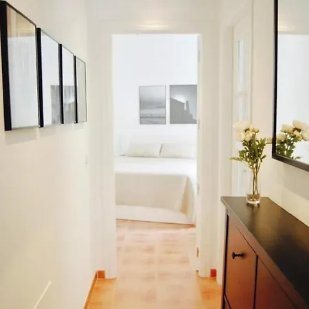 Fantastic 1 Bedroom In The Centre Of Apartmán Nerja